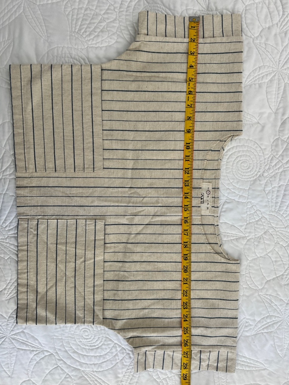 Striped Linen-Blend Boxy Crop Top in Natural - Picture 4 of 5
